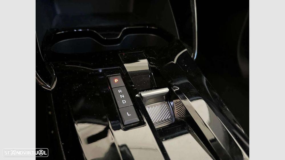 Citroën C3 Aircross 1.2 Hybrid Max e-DSC6 - 17