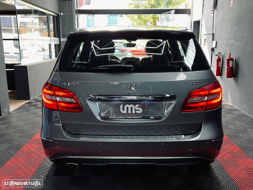 Mercedes-Benz B 180 CDI BlueEFFICIENCY Aut. - 9
