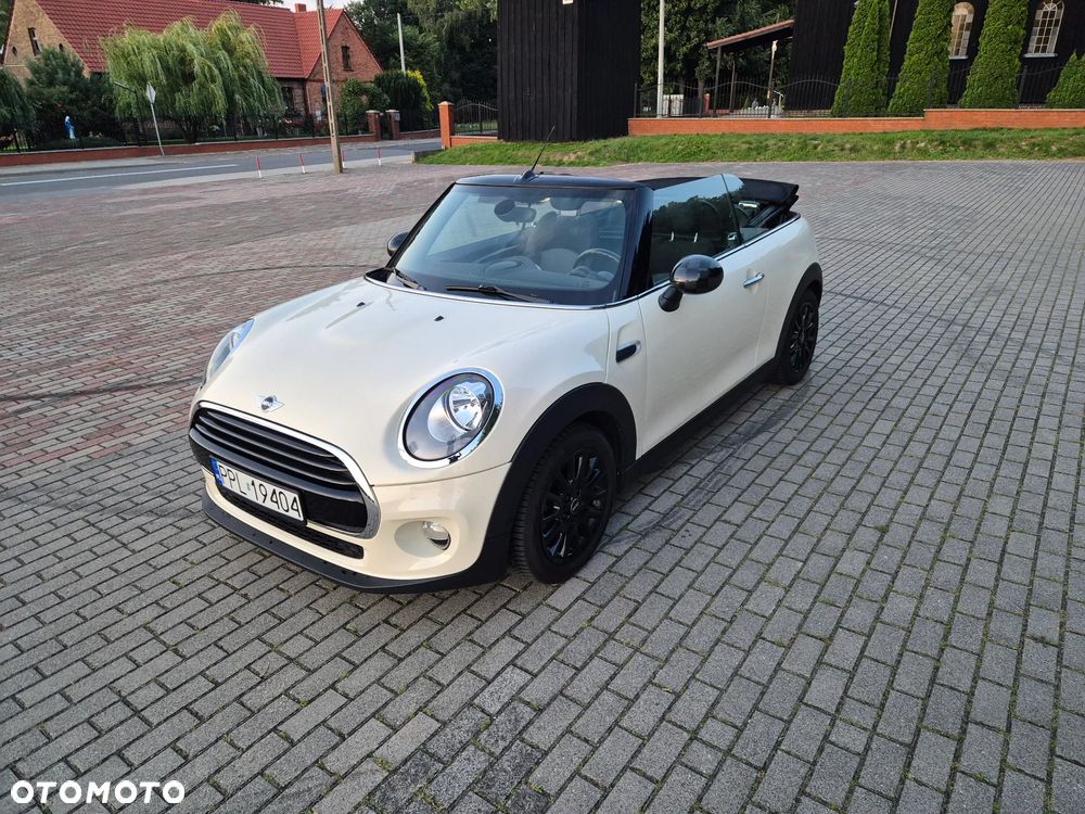 MINI Cooper Cabrio - 2