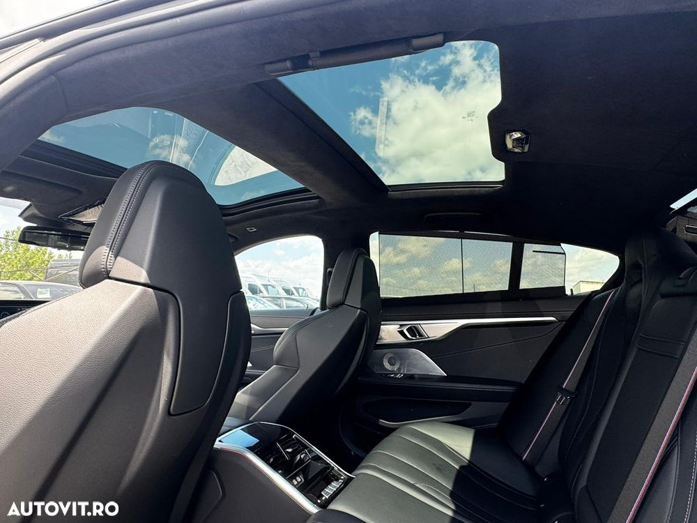 BMW Seria 8 - 24
