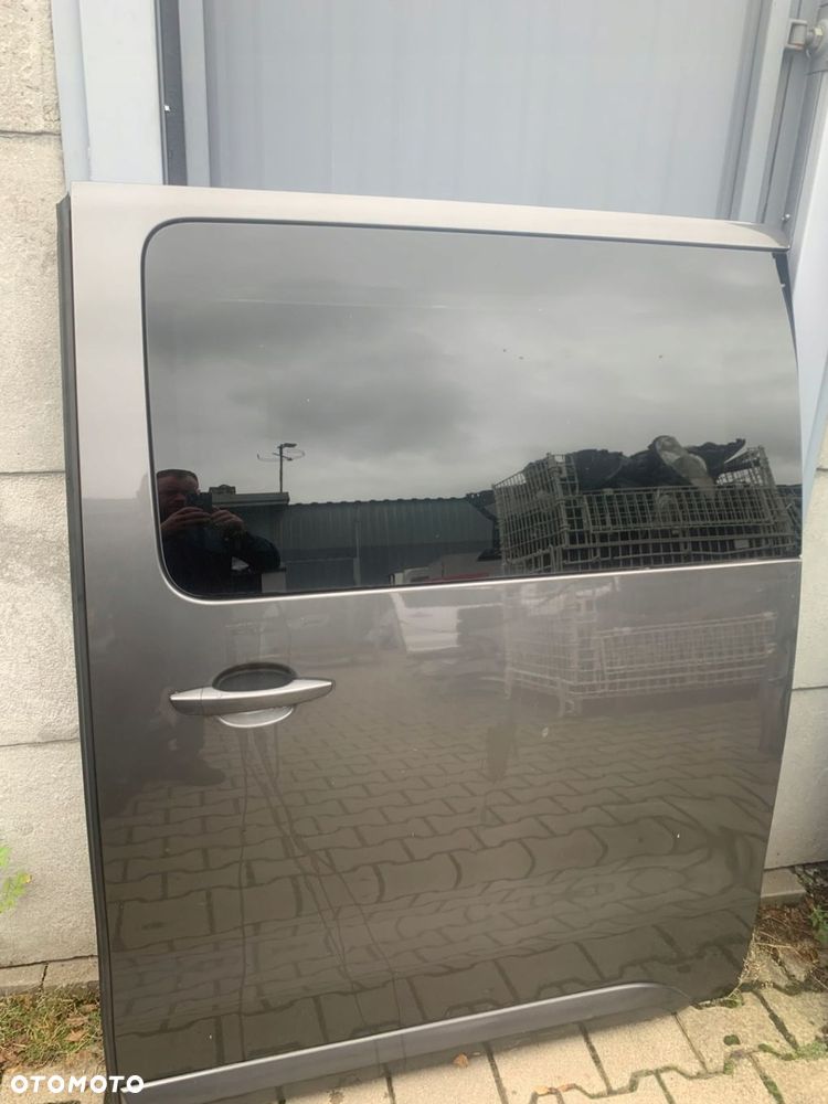 Drzwi Lewe Przesuwne Jumpy Expert Vivaro 2016-2024 - 1