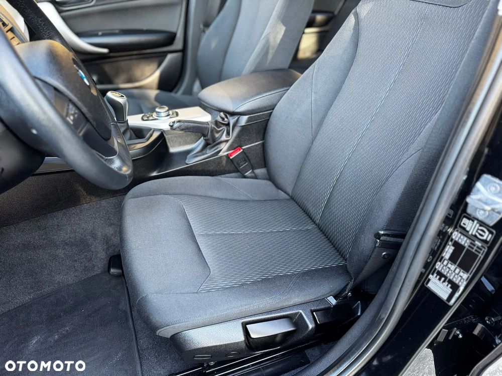 BMW Seria 1 116i Sport Line - 16