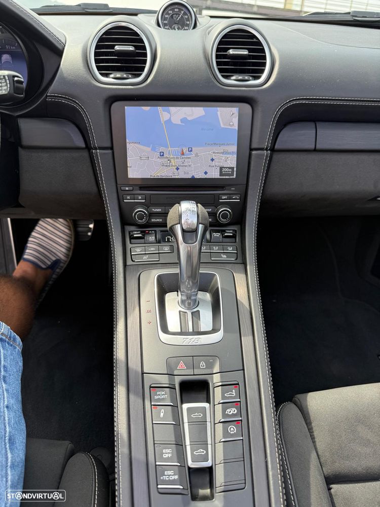 Porsche 718 Spyder PDK - 8