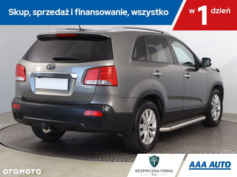 Kia Sorento - 6