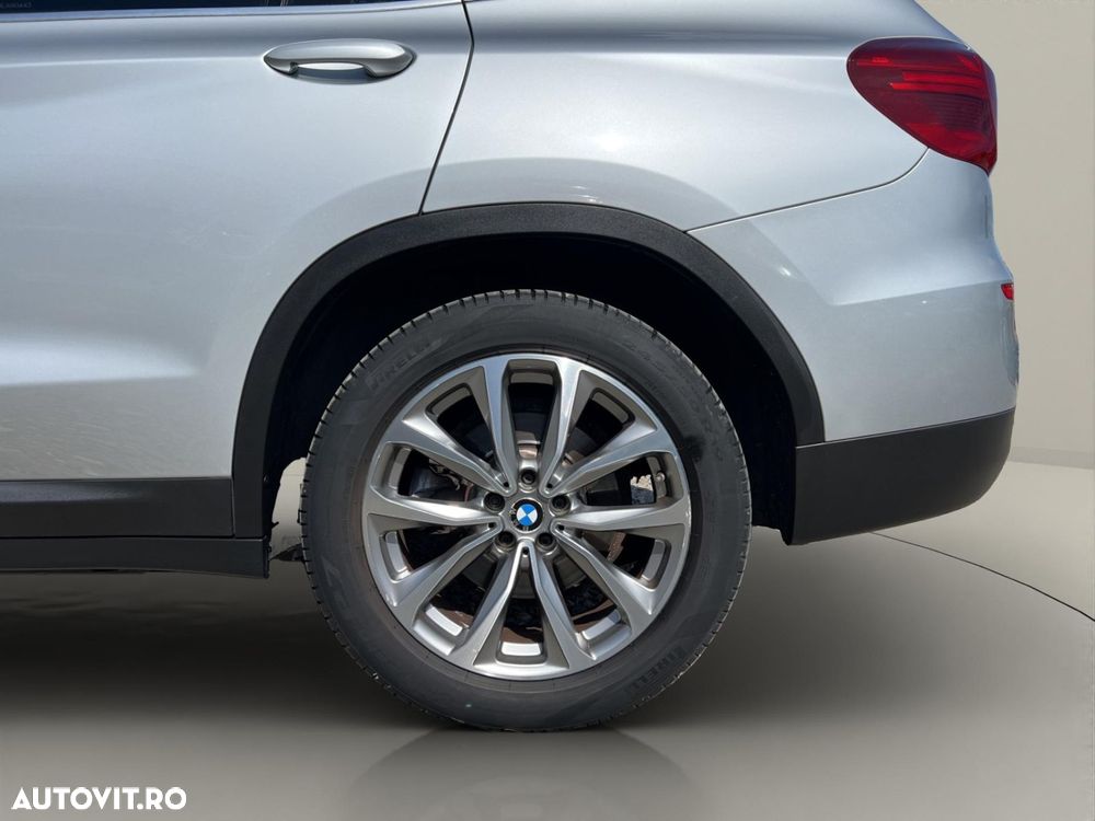 BMW X3 sDrive18d AT MHEV - 35