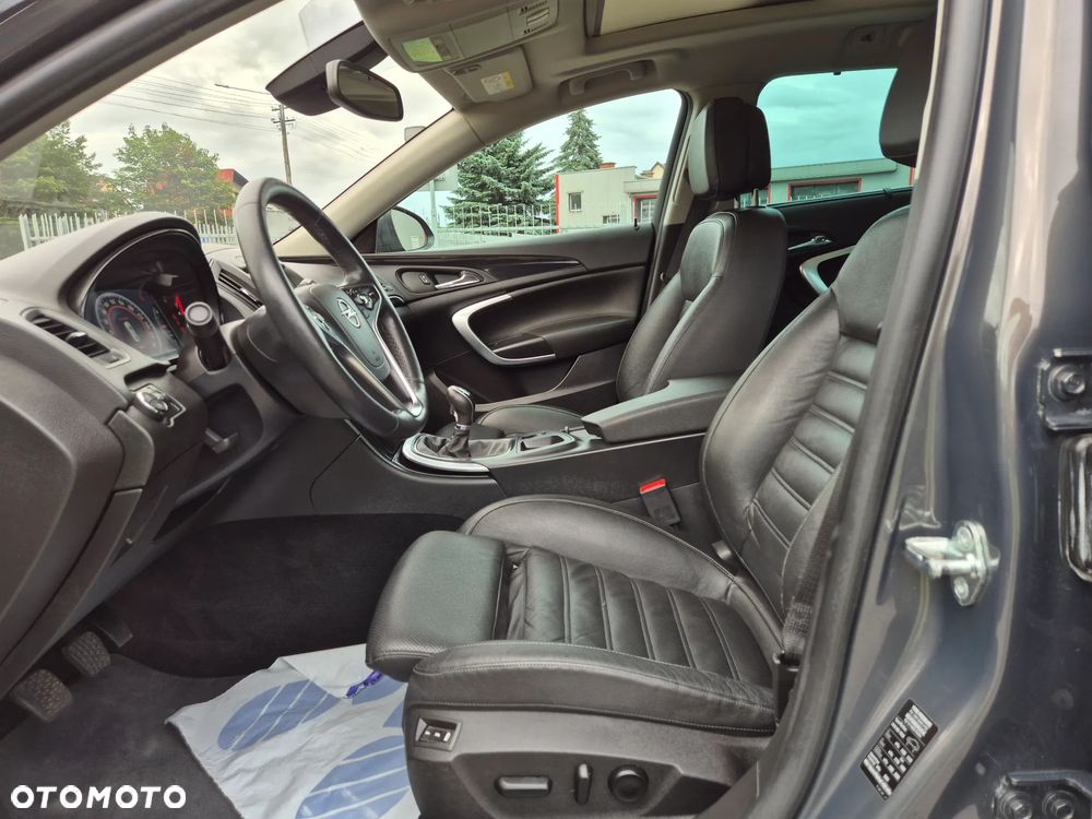 Opel Insignia 2.0 T Executive S&S EU6 - 15
