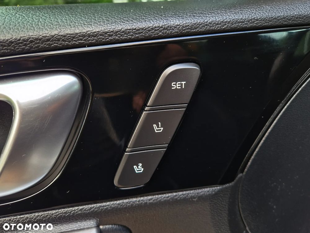 Kia XCeed - 29