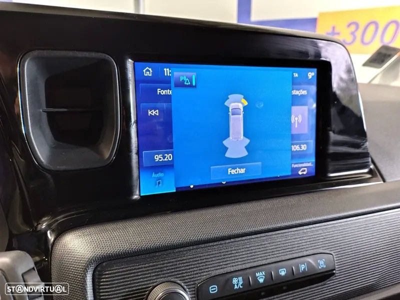 Ford Tourneo Courier 1.0 EcoBoost Trend - 22