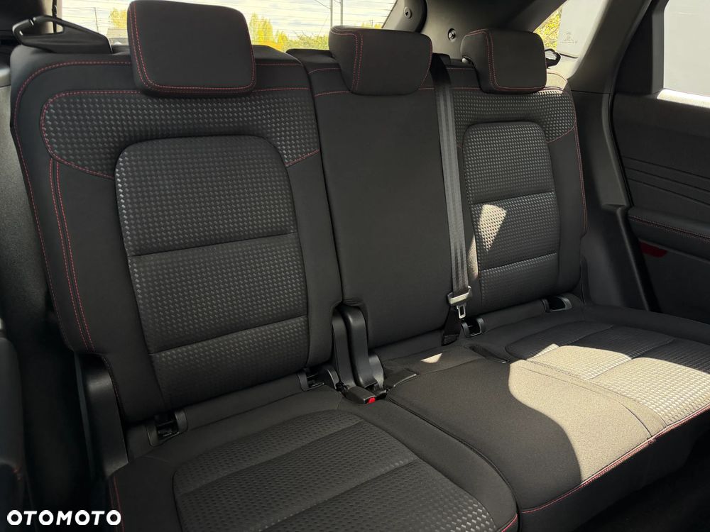 Ford Kuga 1.5 EcoBoost FWD ST-Line - 27