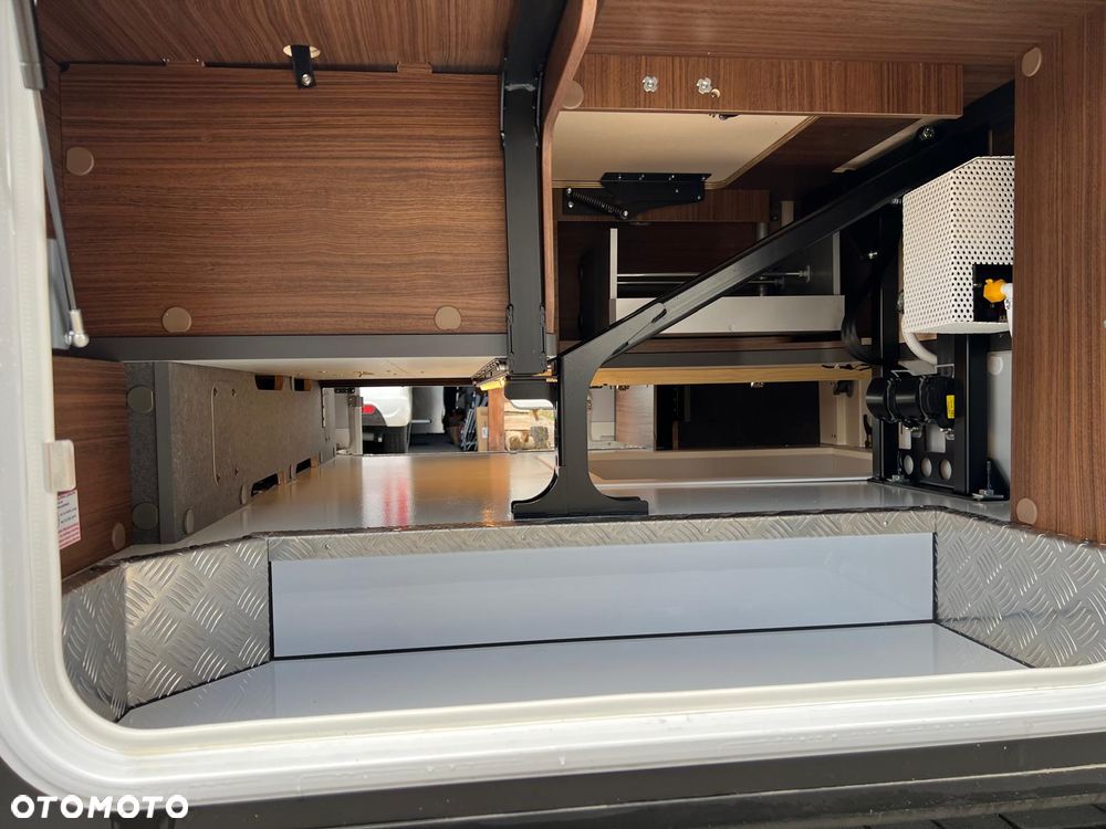 Carthago Chic C-Line I 5.9 LE XL, Model 2026, Mercedes, Automat - 12