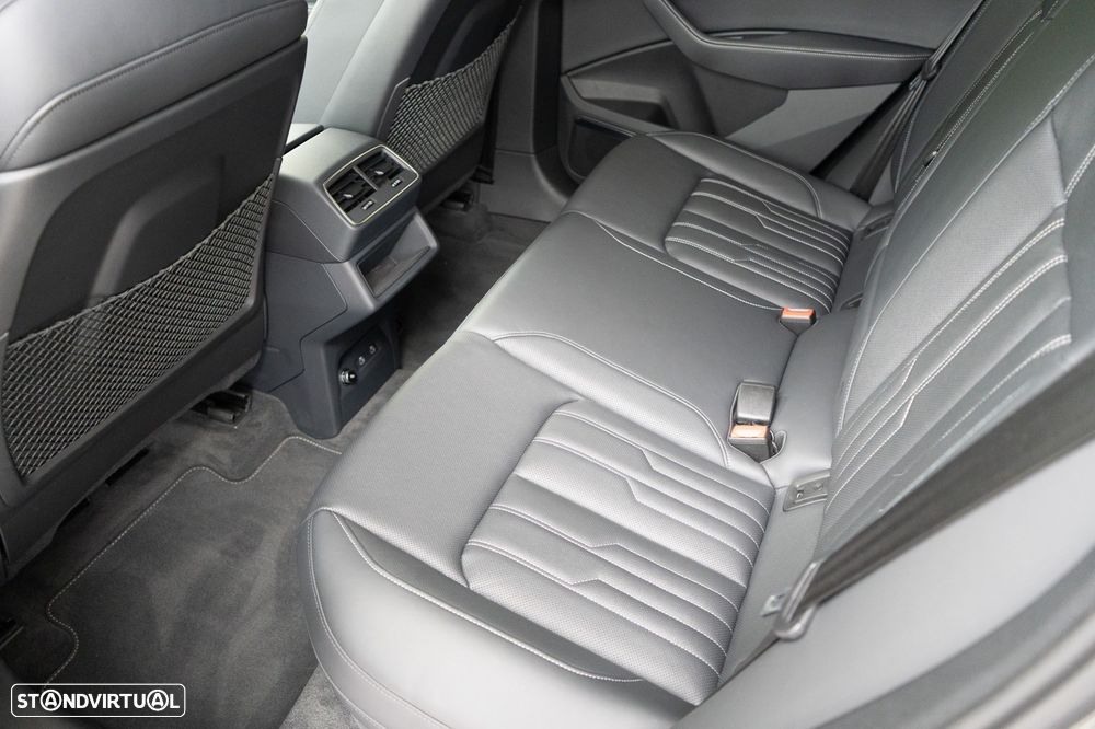 Audi Q8 e-Tron Sportback 55 quattro S line - 9