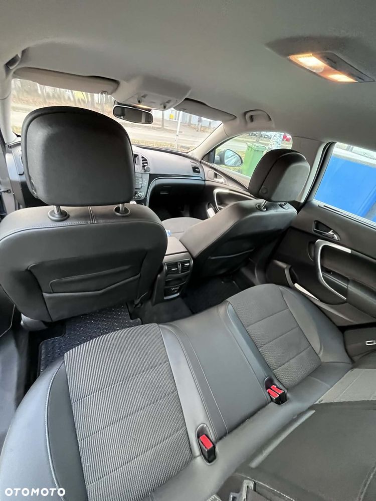 Opel Insignia 2.0 CDTI Cosmo - 9