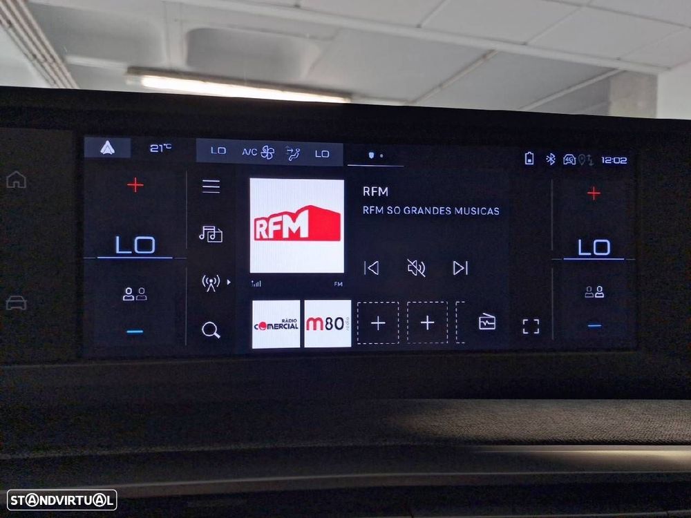 Peugeot 5008 1.2 Hybrid Allure e-DCS6 - 19