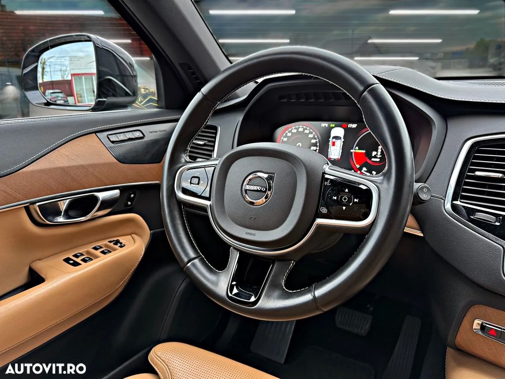 Volvo XC 90 T8 AWD Twin Engine Geartronic Inscription - 19