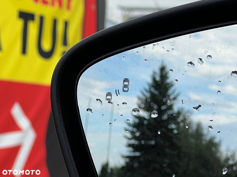 Ford Kuga 2.0 TDCi FWD Titanium - 28