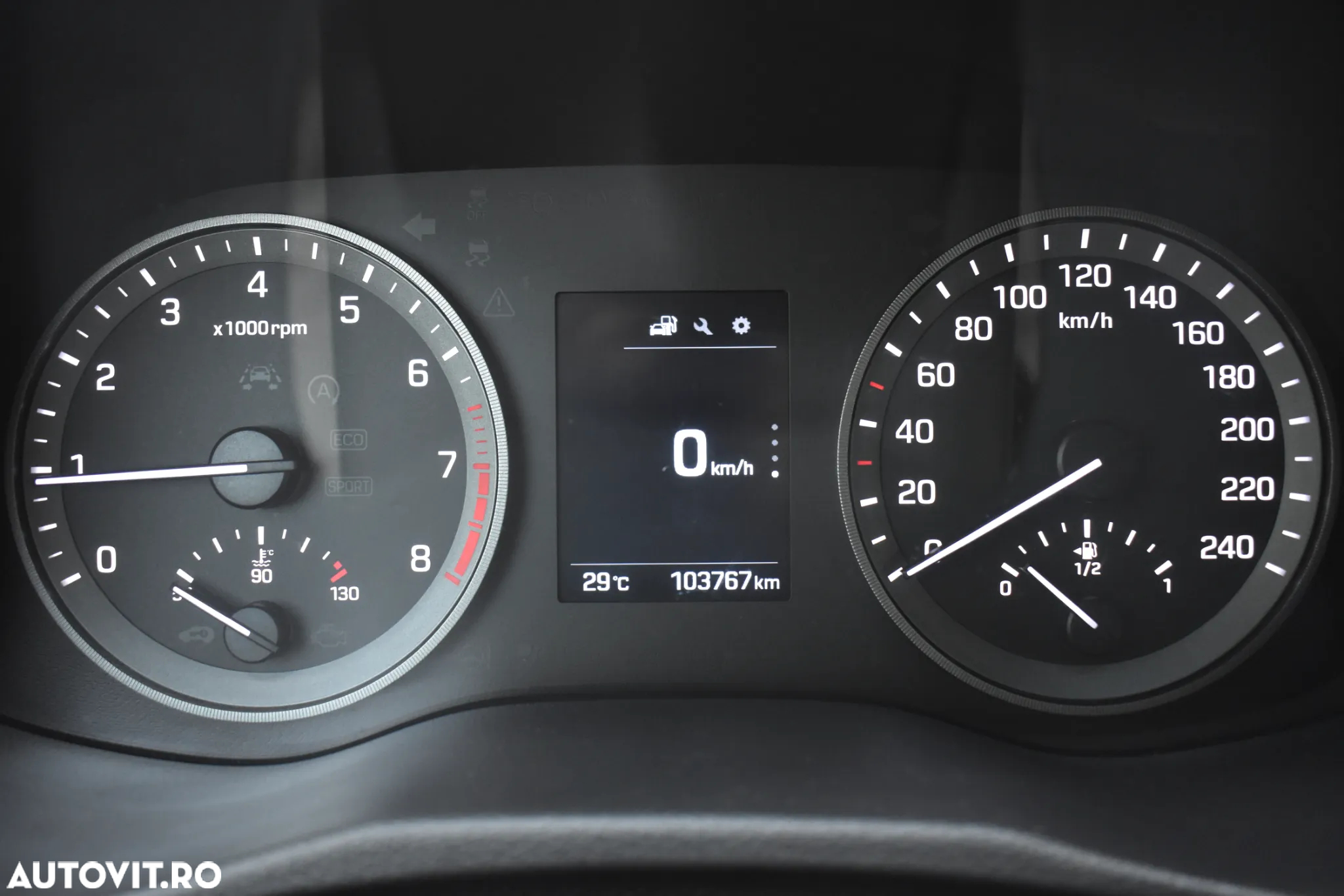 Hyundai Tucson 1.6 GDI 2WD 6MT Style - 13