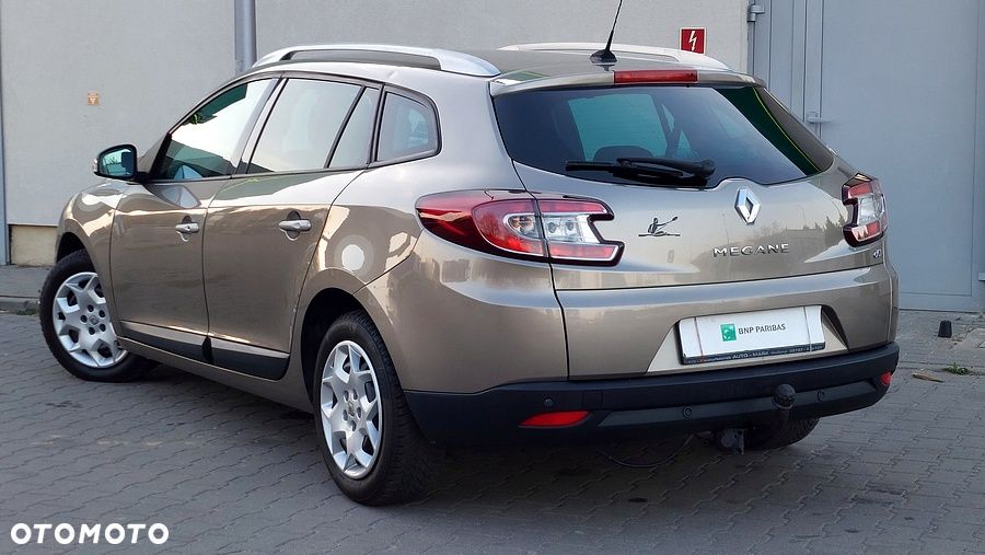 Renault Megane dCi 130 FAP Dynamique - 6