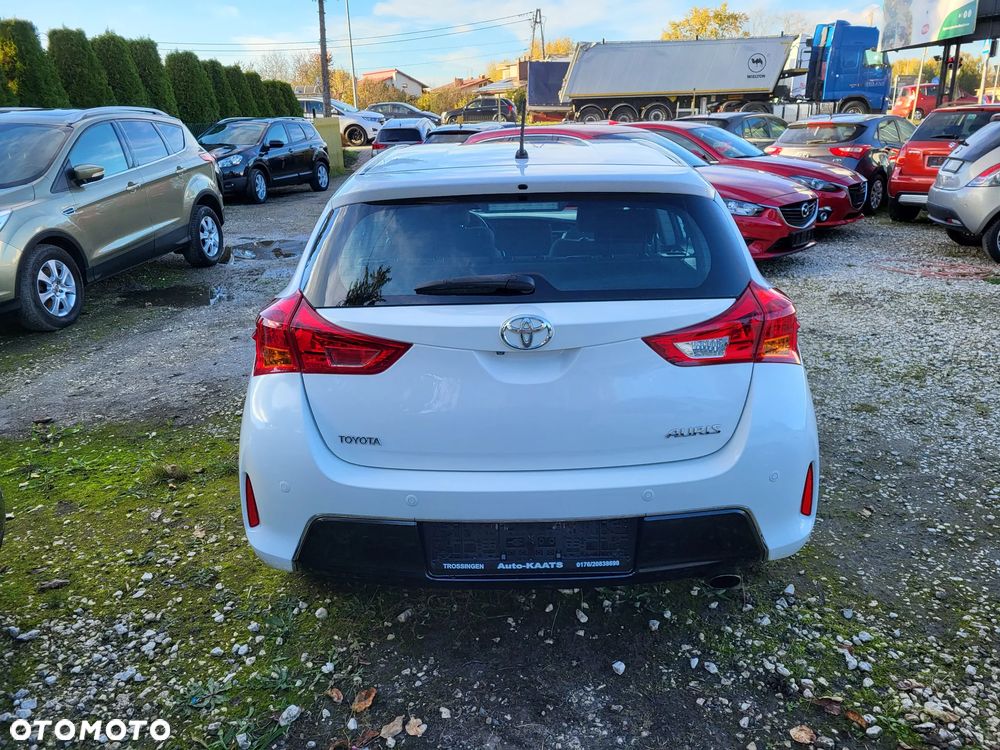 Toyota Auris - 7