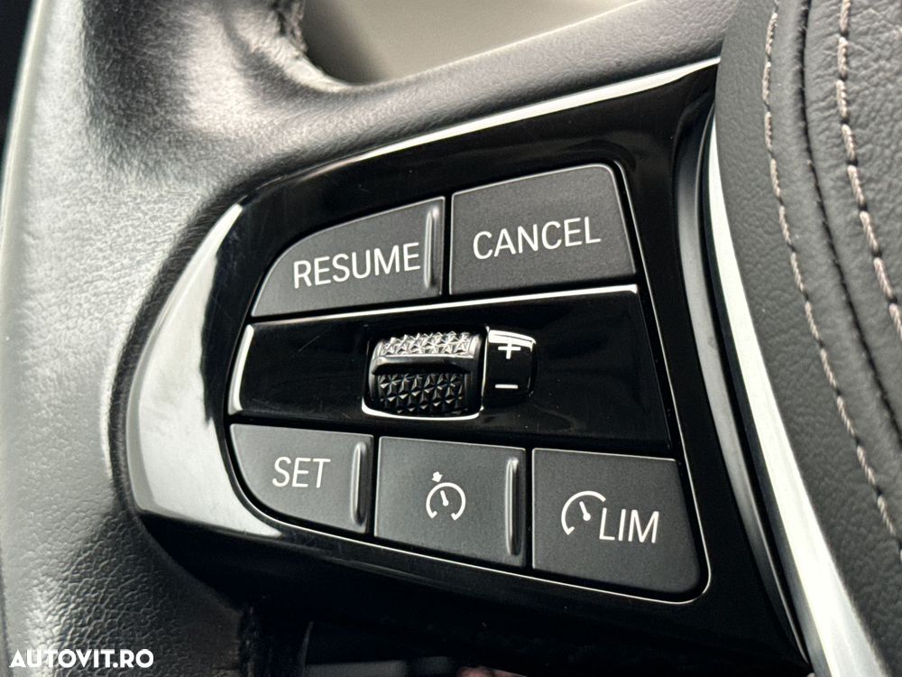 BMW Seria 5 518d AT MHEV - 16