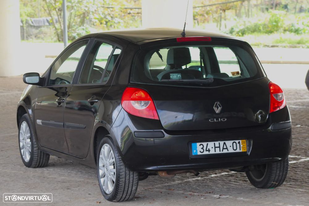 Renault Clio 1.2 16V Rip Curl II - 12