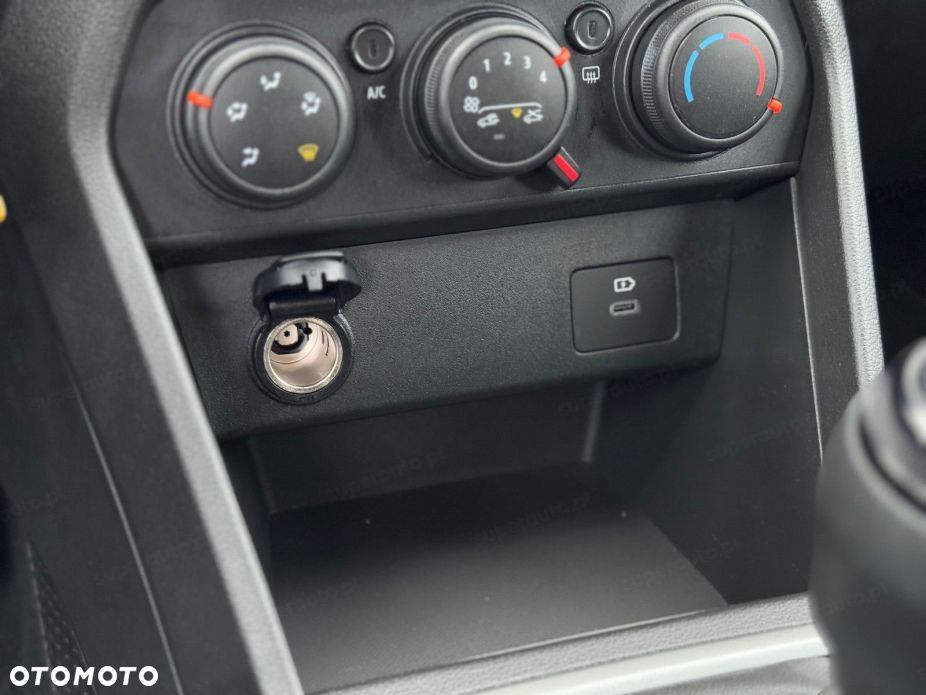 Dacia Sandero - 12