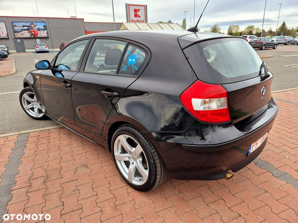 BMW Seria 1 116i - 35