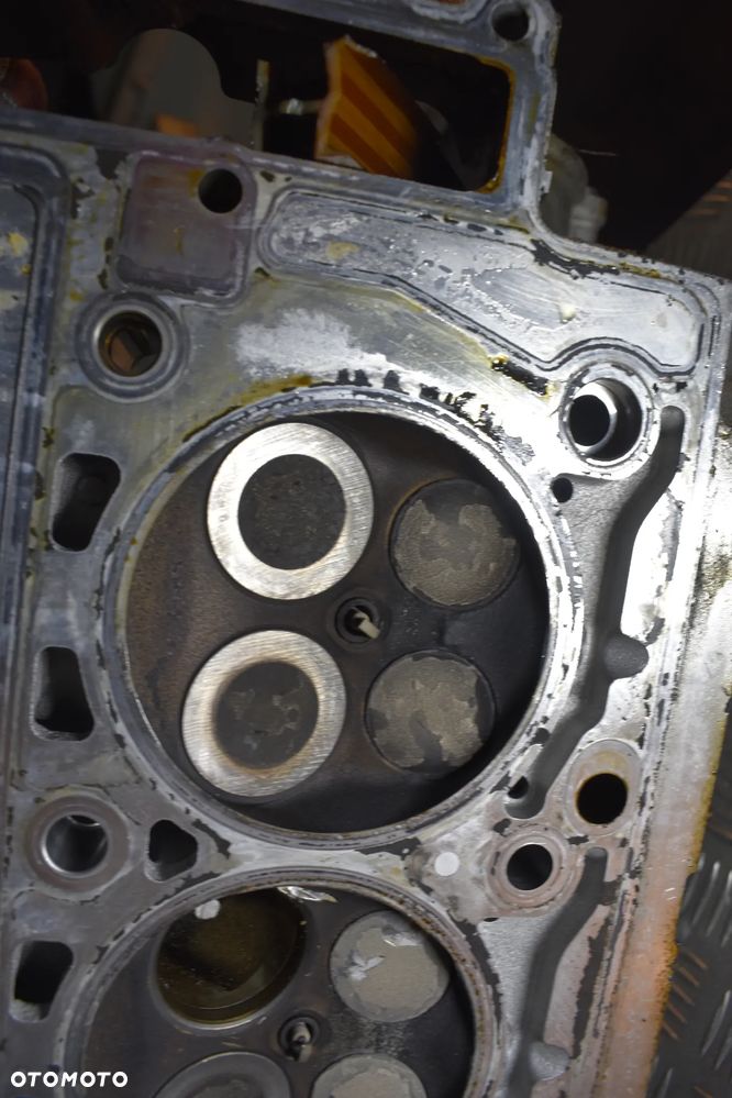 Mercedes 3.5 V6 Głowica silnika 2720162201 - 10