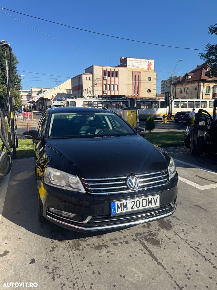 Volkswagen Passat Variant 2.0 TDI Highline DPF DSG - 2