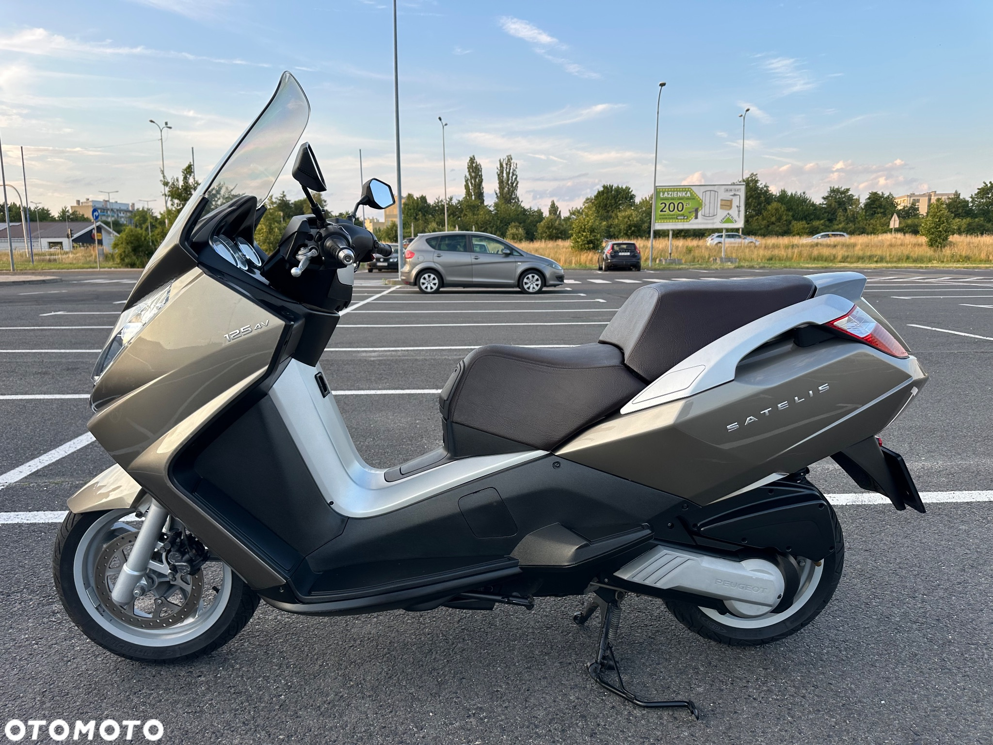 Peugeot Satelis - 4