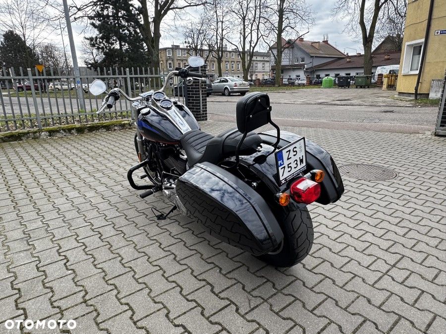 Harley-Davidson Softail Low Rider - 4