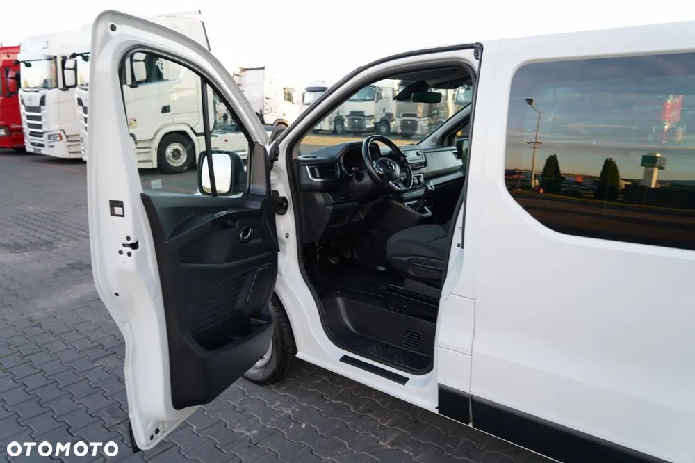 Renault TRAFIC III / BUS / 9 MIEJSC / PIERWSZY WŁAŚCICIEL / POLSKI SALON / 2022 ROK / - 20