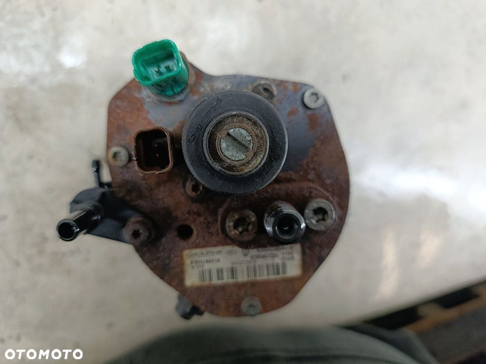 POMPA WTRYSKOWA RENAULT KANGOO II 8200423059A  8200057225 R9042A041A DELPHI - 5