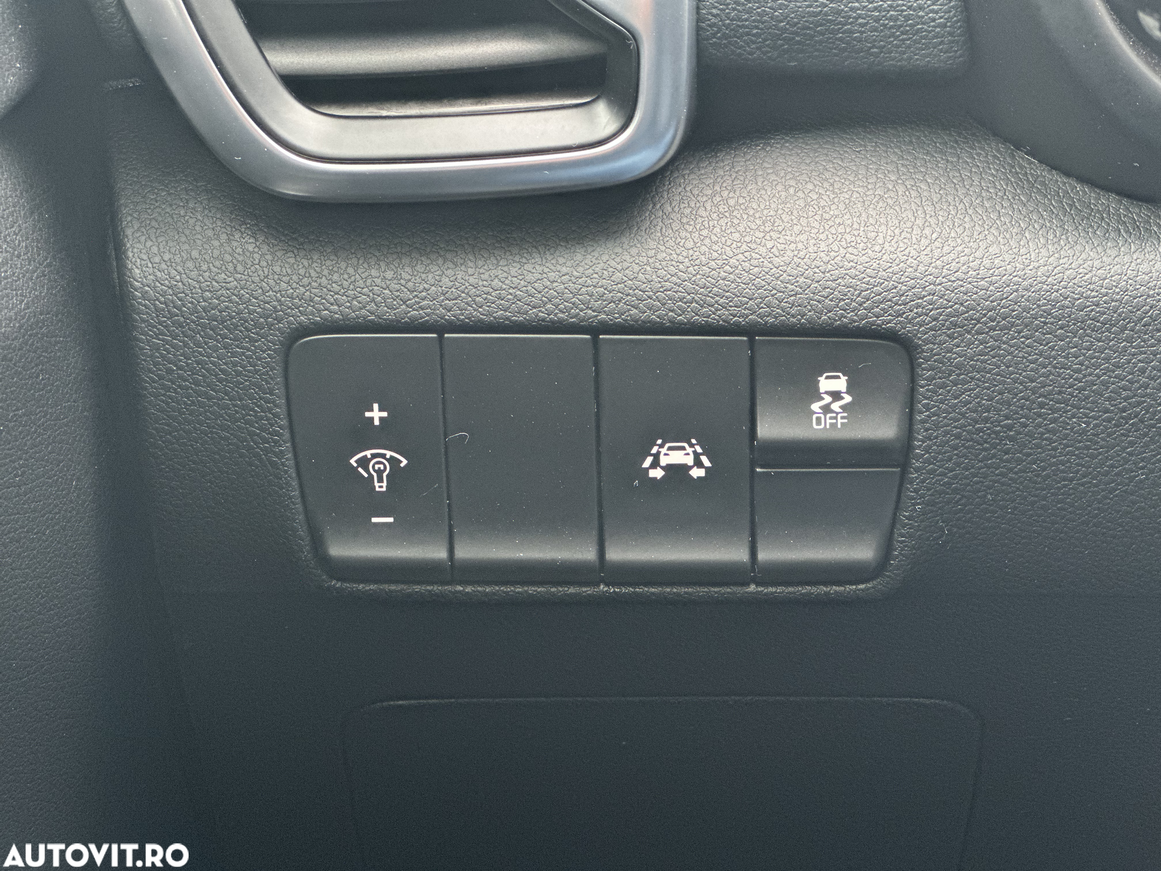 Kia Sportage - 16