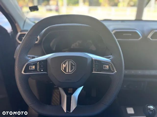 MG ZS 1.5 Excite - 10