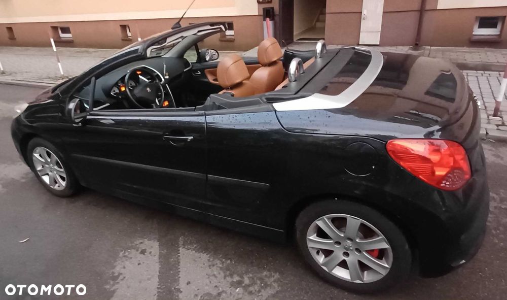 Peugeot 207 CC - 5