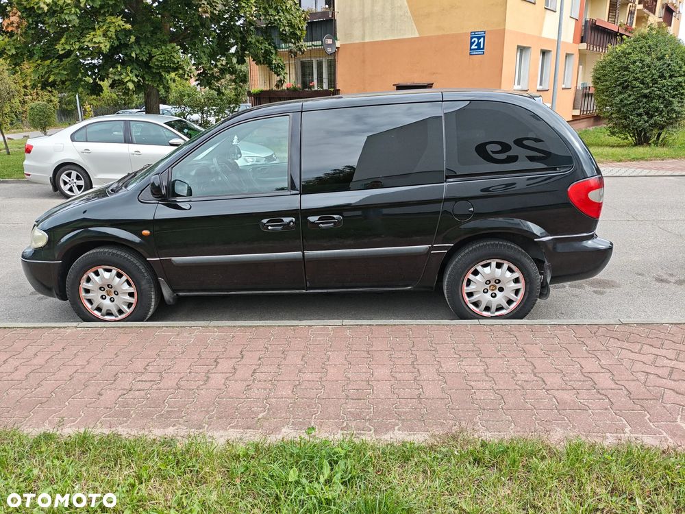 Chrysler Voyager 2.5 LX CRD - 4