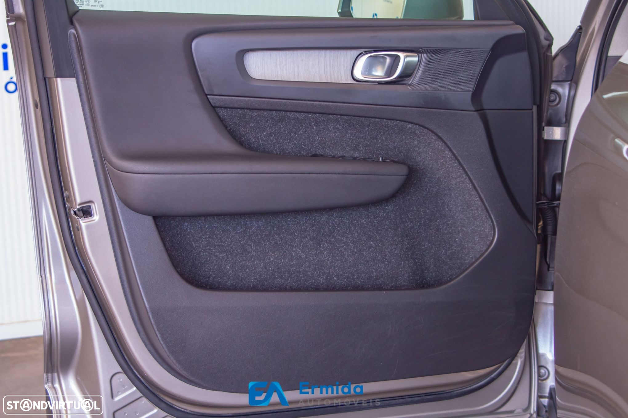 Volvo XC 40 - 39