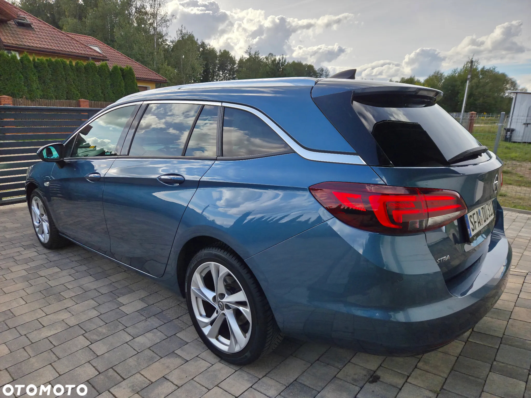 Opel Astra 1.4 Turbo Sports Tourer Innovation - 19