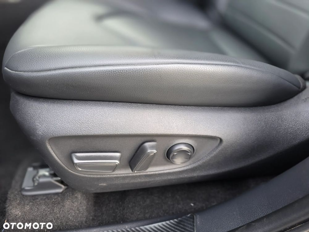 Toyota Highlander - 8