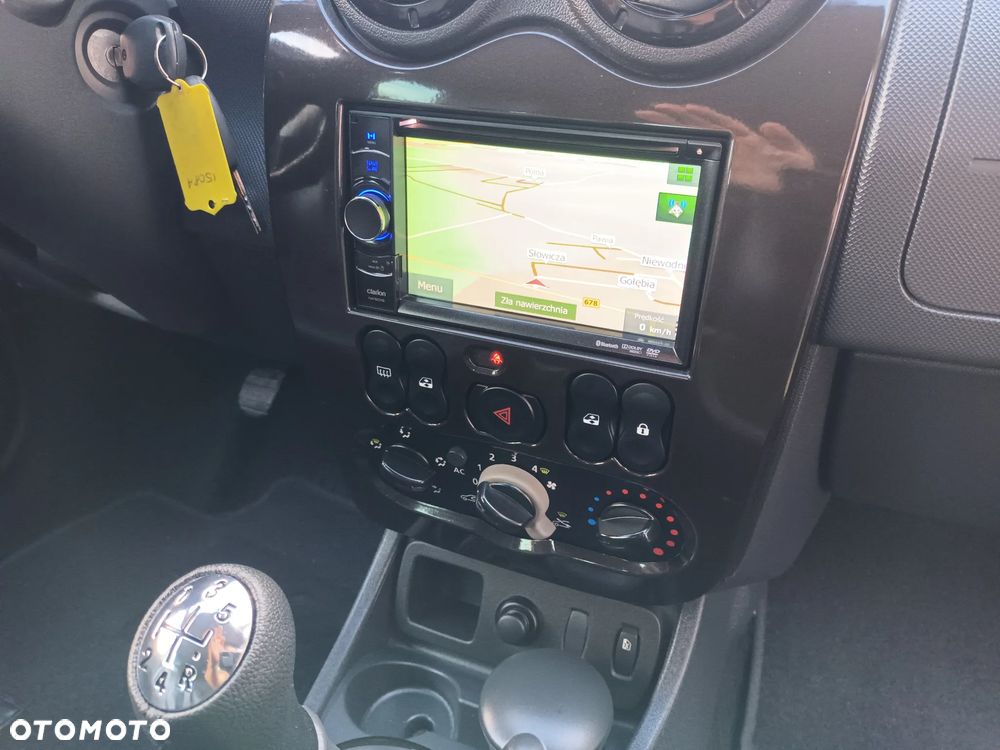 Dacia Duster 1.6 16V 4x2 Laureate - 28