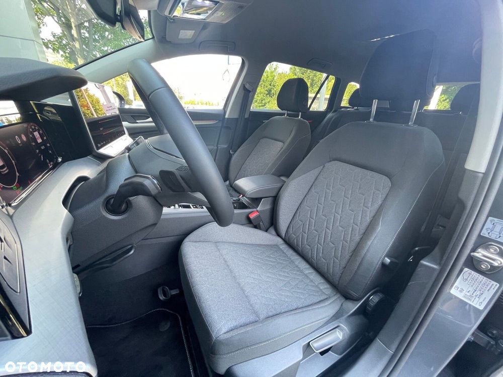 Volkswagen Golf Variant - 13