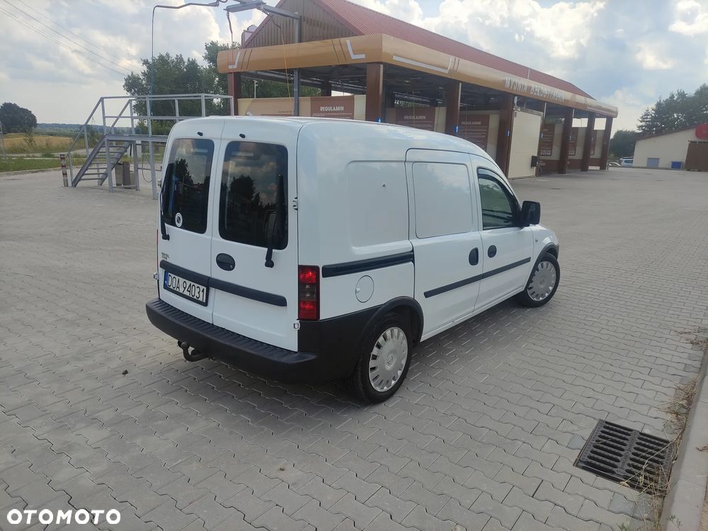 Opel Combo - 4
