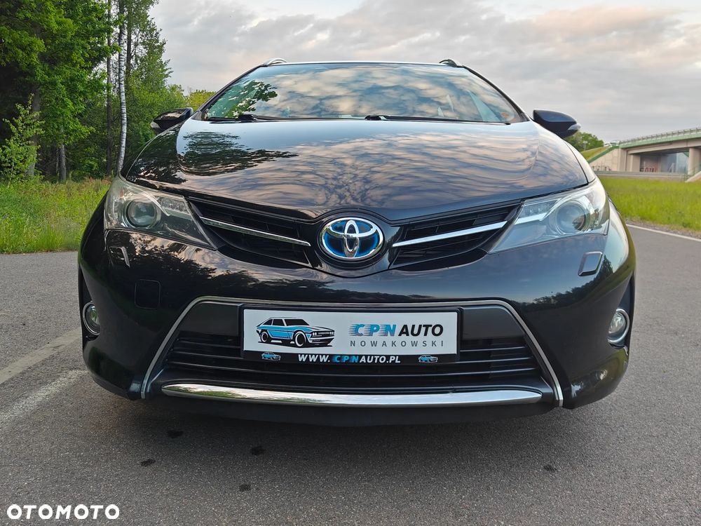 Toyota Auris - 16