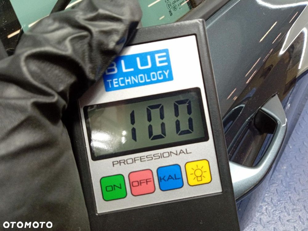 SKODA OCTAVIA IV KOMBI DRZWI TYŁ PRAWE TYLNE LF7Y - 7