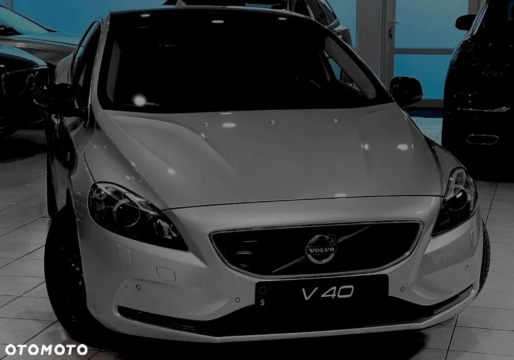 Volvo V40 - 13
