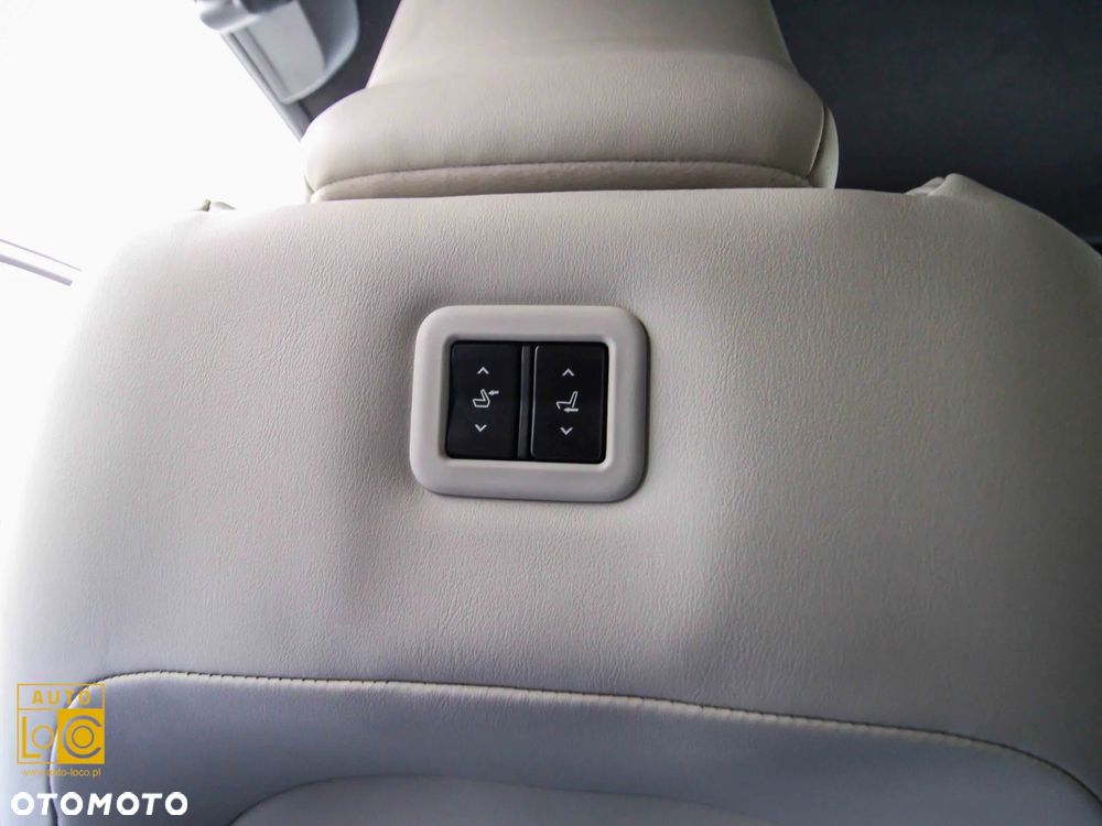 Mazda MX-30 35.5kWh Hikari - 32