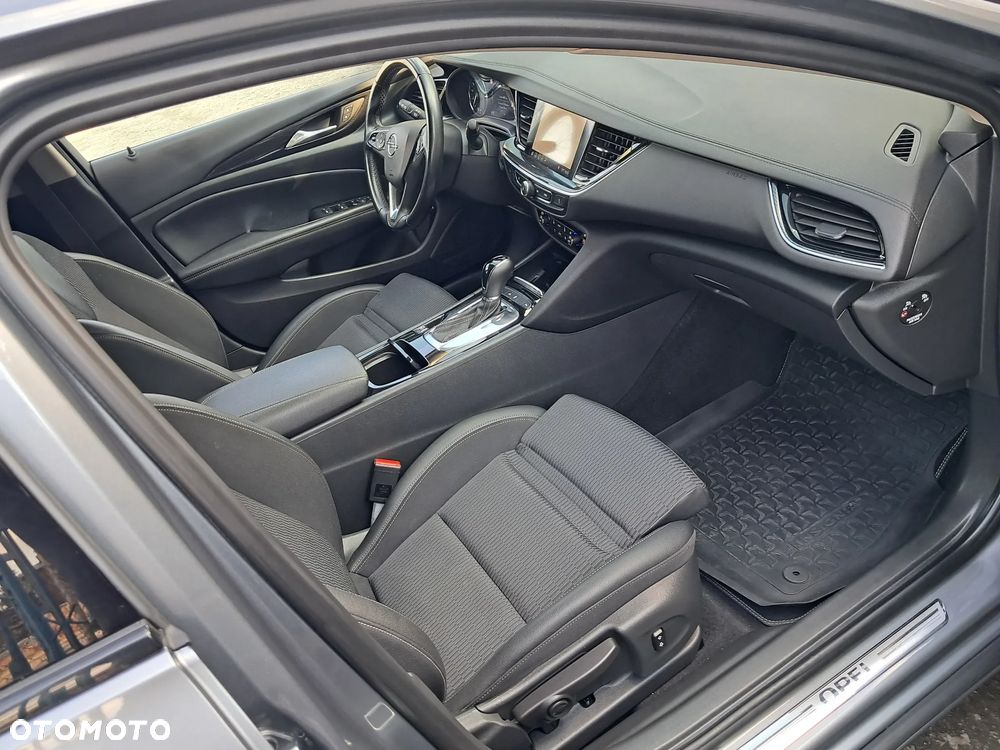 Opel Insignia 2.0 BiTurbo 4x4 Business Innovation - 23