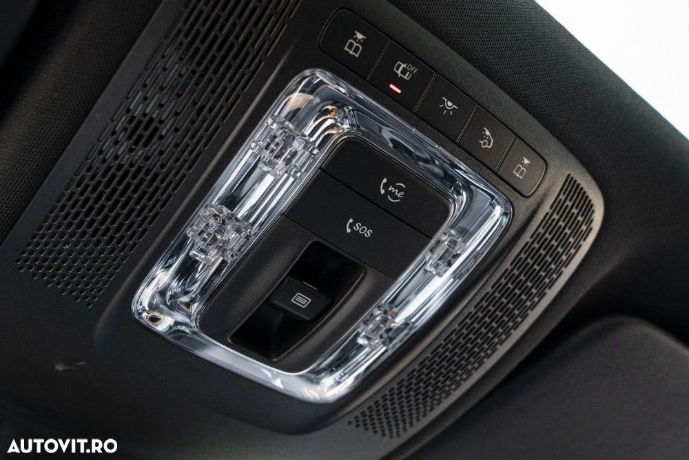 Mercedes-Benz GLA - 27