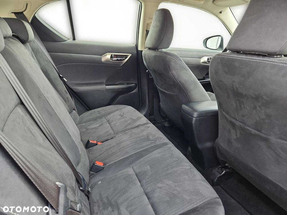 Lexus CT 200h Elegance EU6 - 19