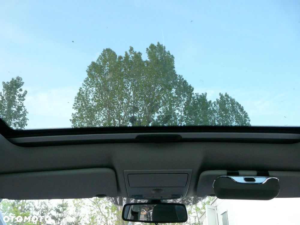 Ford Kuga 2.0 TDCi Titanium - 21
